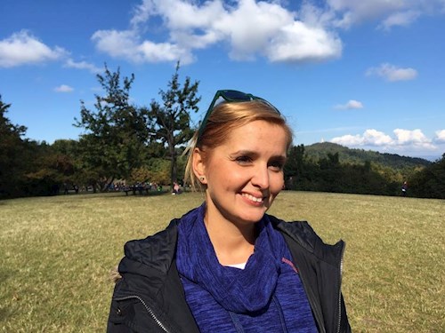 Kata- petsitter Budapest or Pet nanny for dogs cats