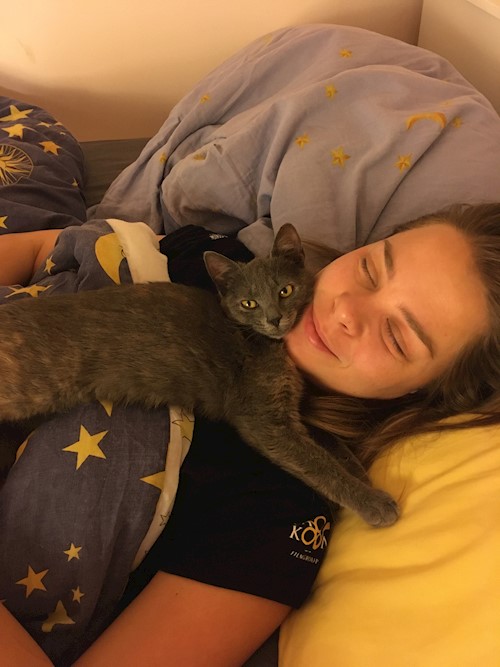 Blanka- petsitter Budapest or Pet nanny for dogs cats