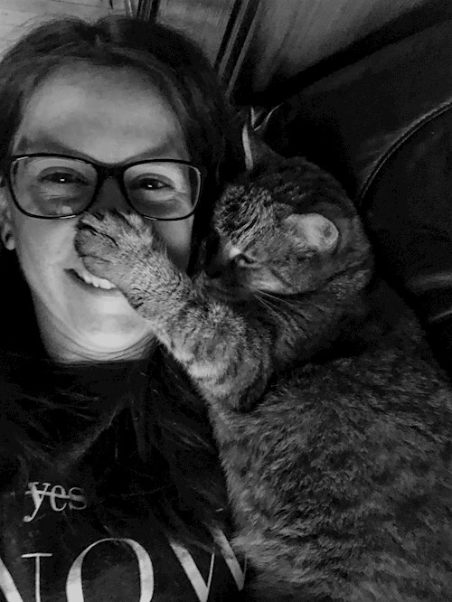 Diána- petsitter Budapest or Pet nanny for dogs cats