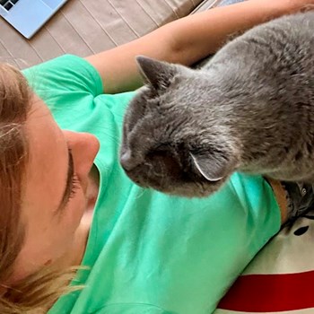 thumbnail petsitter Budapest or pet nanny for dogs cats