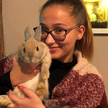 thumbnail petsitter Budapest or pet nanny for dogs cats