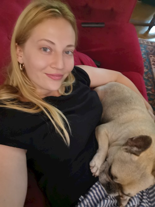 Angyal- petsitter Budapest or Pet nanny for dogs cats 