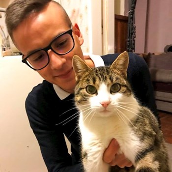 thumbnail petsitter Budapest or pet nanny for dogs cats