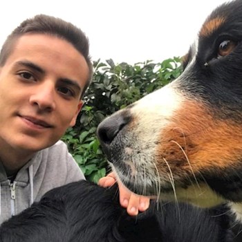 thumbnail petsitter Budapest or pet nanny for dogs cats