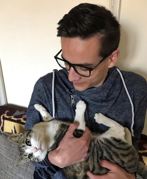 Kolos- petsitter Budapest or Pet nanny for dogs cats