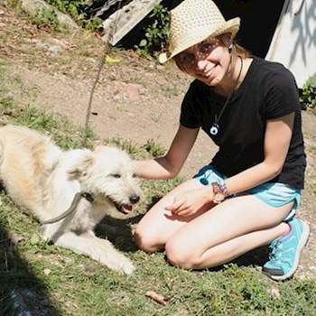 thumbnail petsitter Budapest or pet nanny for dogs cats