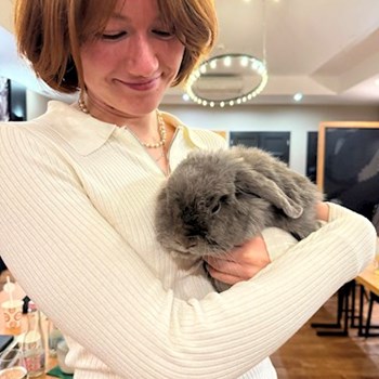 thumbnail petsitter Budapest or pet nanny for dogs cats