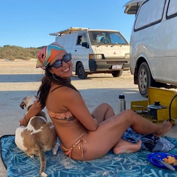 thumbnail petsitter Budapest or pet nanny for dogs cats