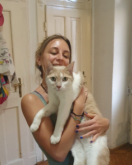 Gyopár- petsitter Budapest or Pet nanny for dogs cats