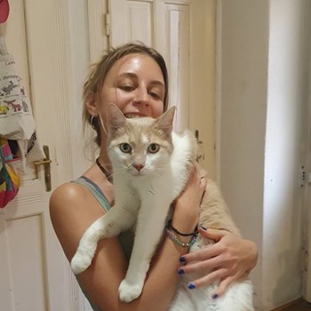 thumbnail petsitter Budapest or pet nanny for dogs cats