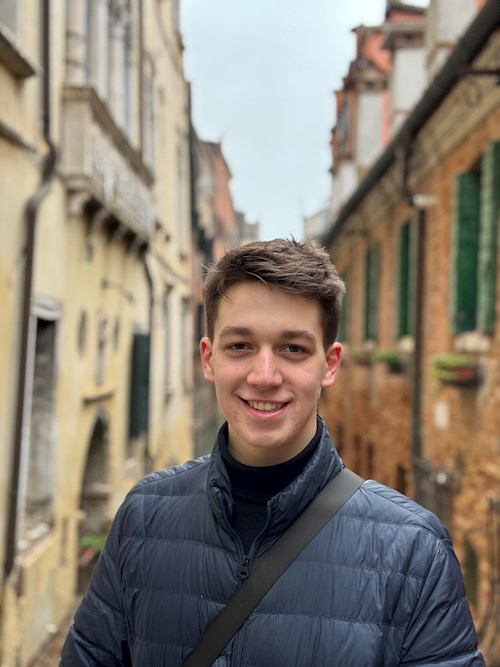 Attila- petsitter Budapest vagy Állat szitter a kutyák cicák 