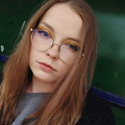 Theodora - pet sitter cats dogs Budapest