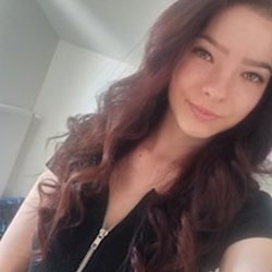 Besze - pet sitter cats dogs Szeged