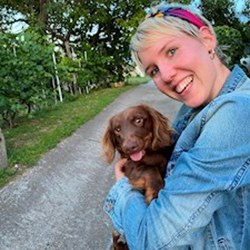 Cecília - pet sitter cats dogs Budapest