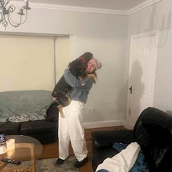 Sarah - pet sitter cicák kutyák Budapest